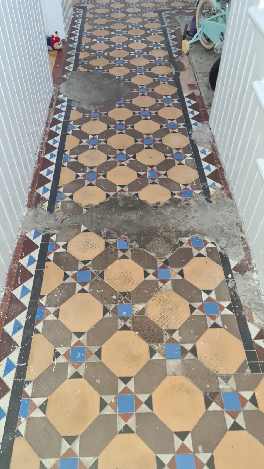 Victorian Tiled Hallway Floor Before Restoration Glasgow West End